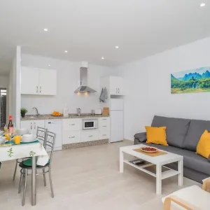 https://aire-siroco-beach-apartment-14.es-andalucia.com
